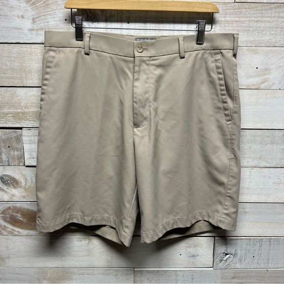 Peter Millar Wicking‎ Shorts Mens 35 Beige Chino Crown Skull Golf - Picture 4 of 13